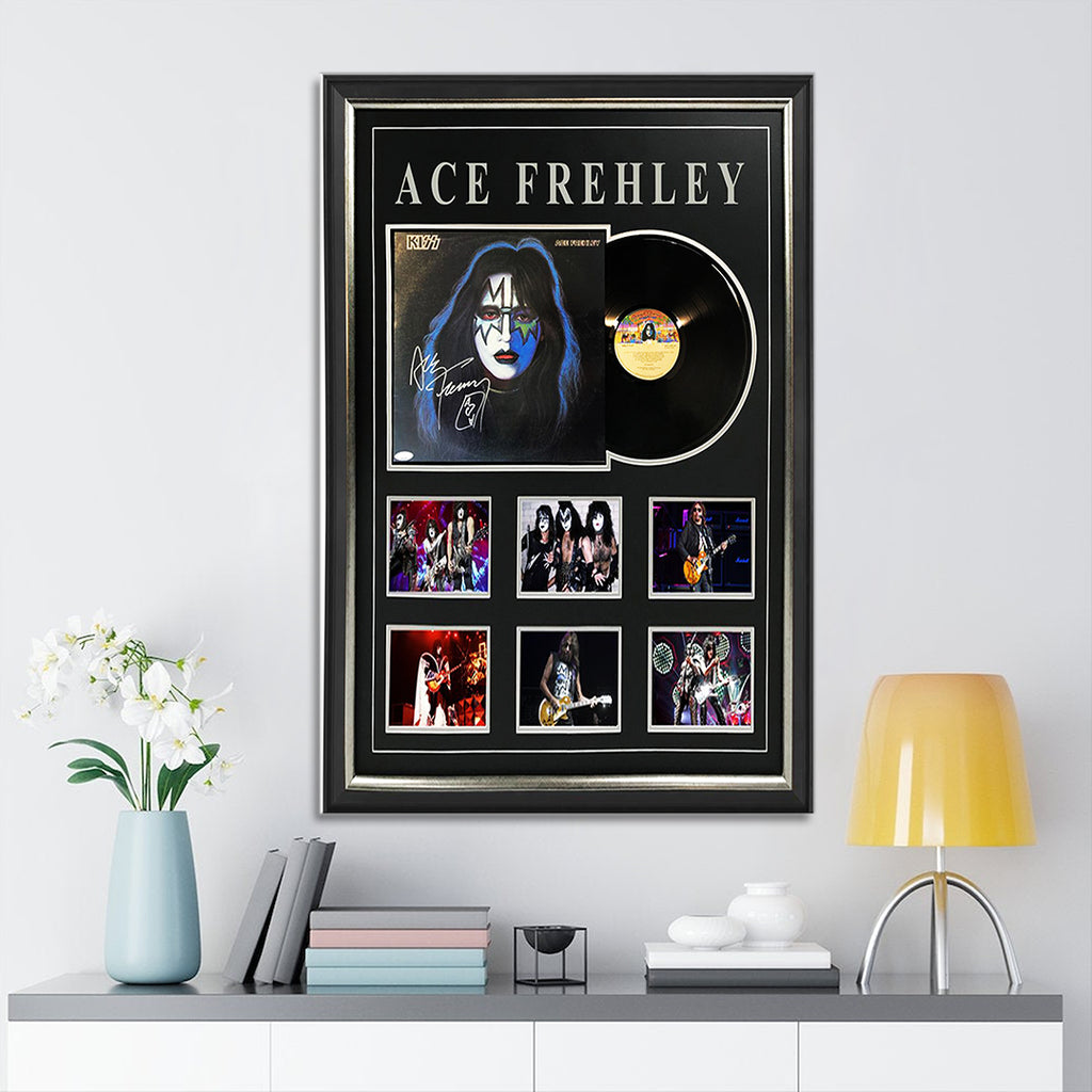 KISS x Ace Frehley Canvas With Inner Frame – TMTHU1587