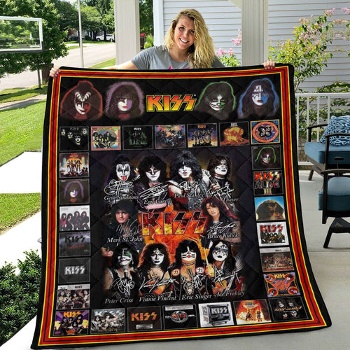 KISS Quilt Blanket – GNE 2039