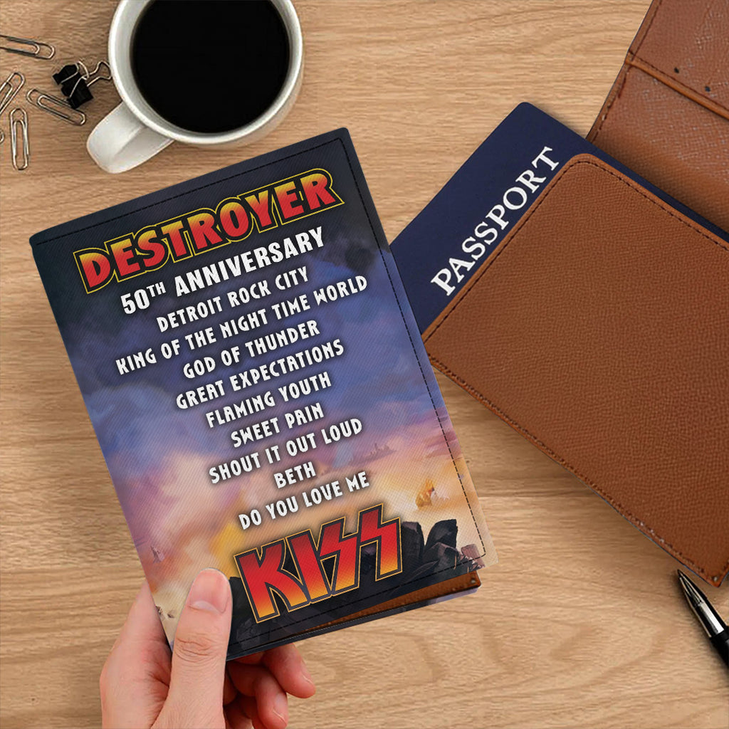 KISS Leather Passport Cover – TMTHU6382