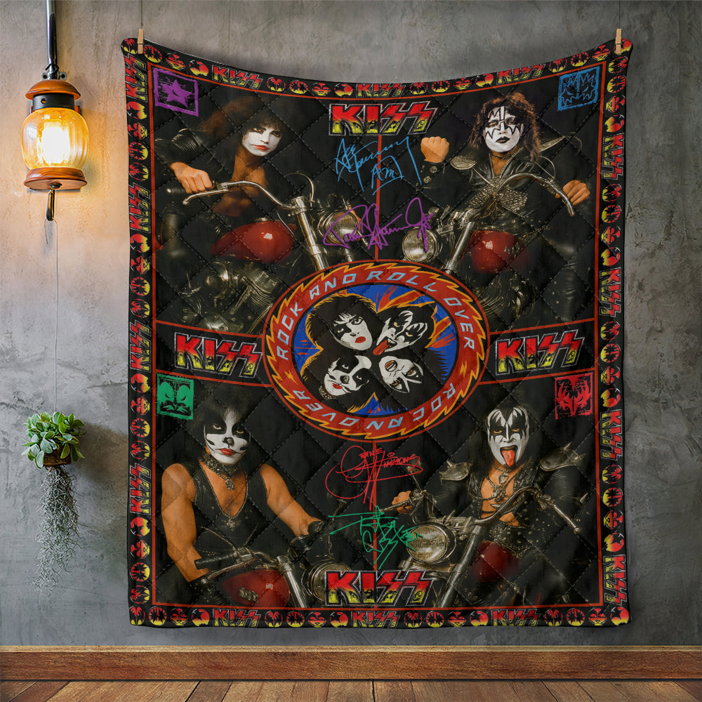 KISS Quilt Blanket – GNE NEW230