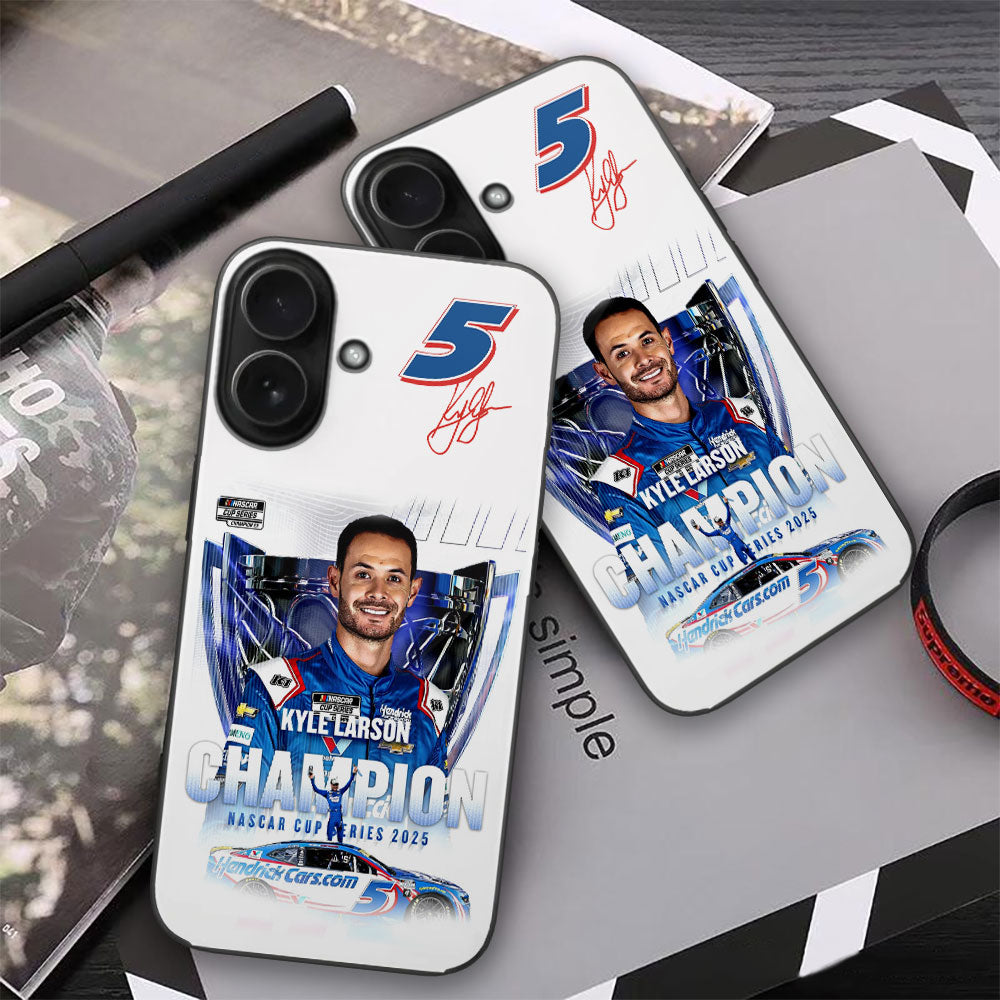 Kyle Larson Nascar Cup Series Champion Phone Case – TMTHU2024