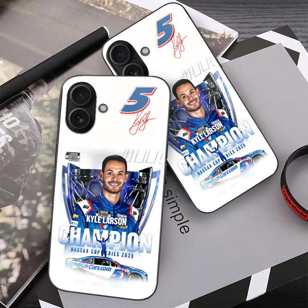 Kyle Larson Nascar Cup Series Champion Phone Case – TMTHU2024