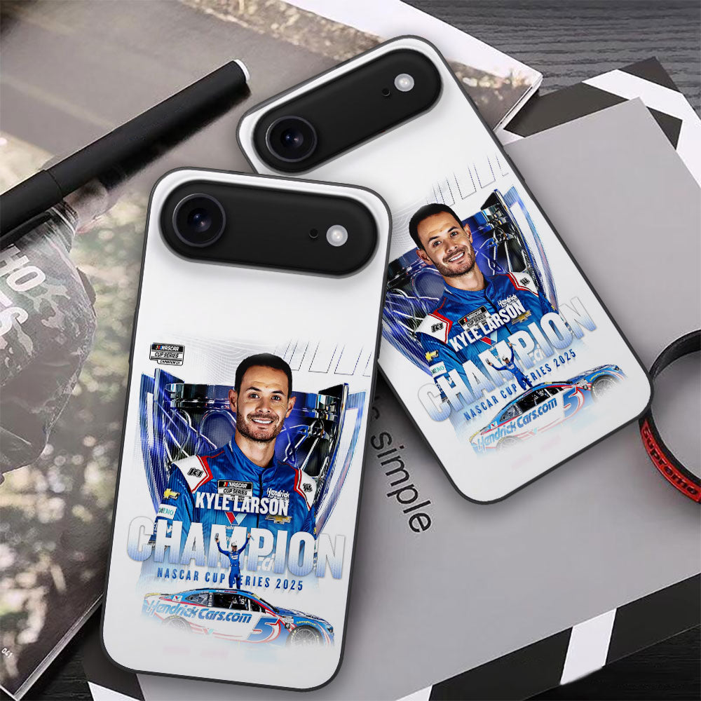 Kyle Larson Nascar Cup Series Champion Phone Case – TMTHU2024