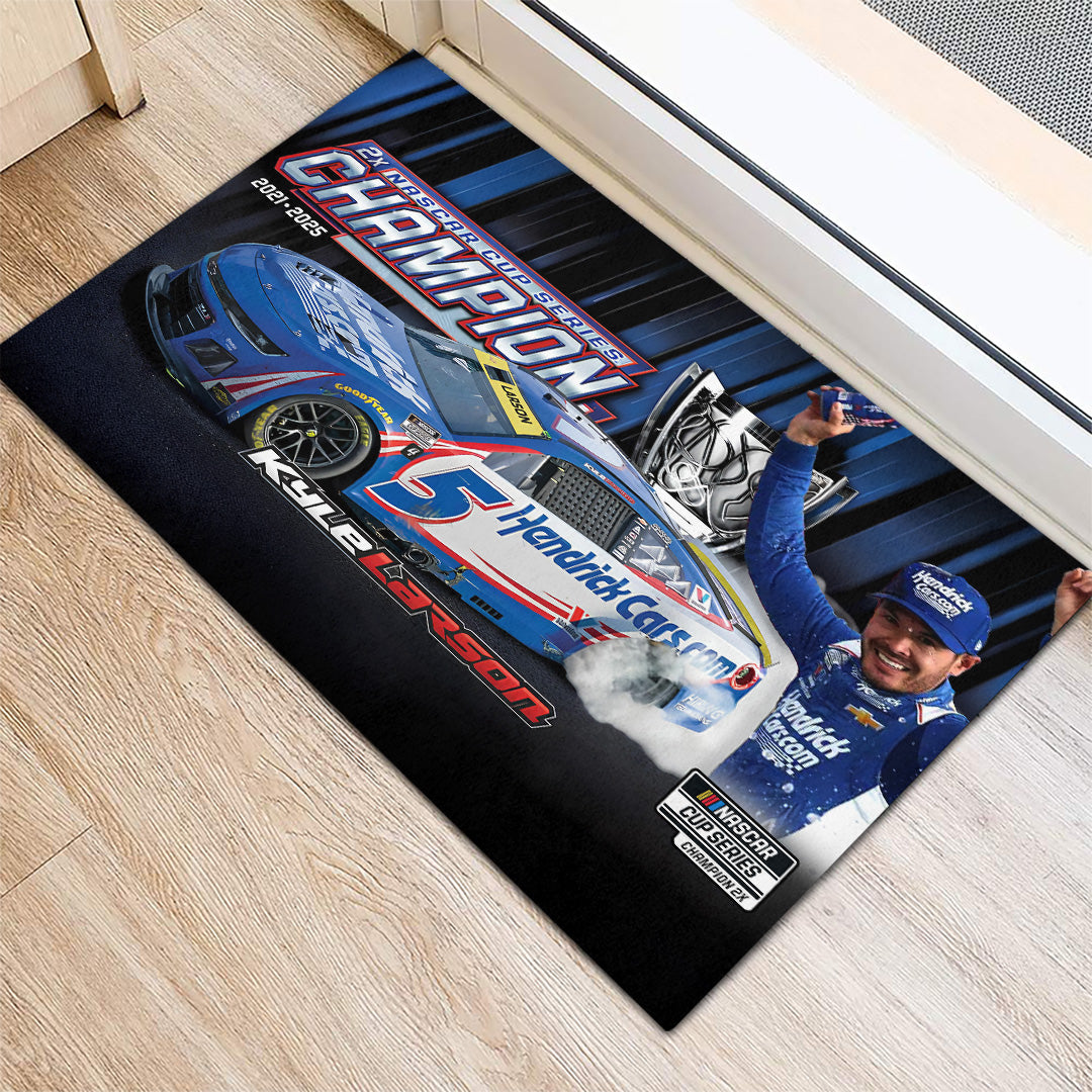 Kyle Larson 2025 NASCAR Cup Series Champion Doormat – TANTN18288