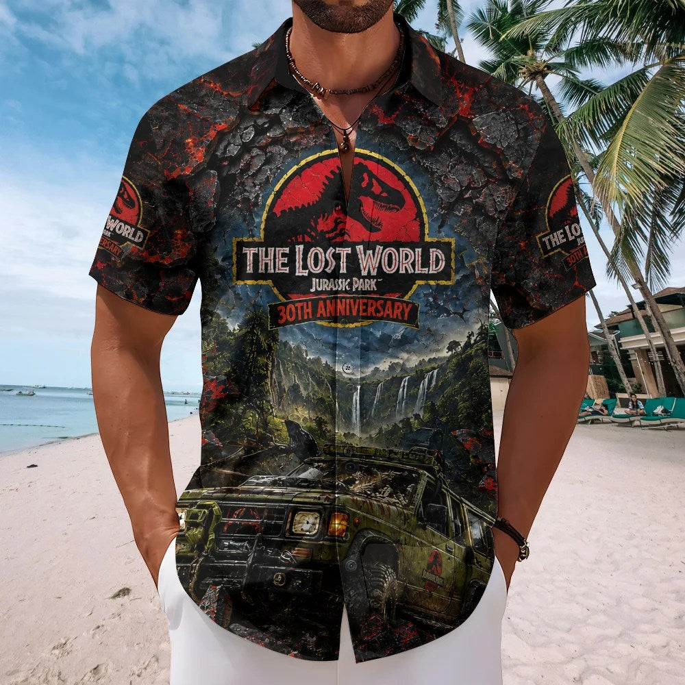 The Lost World: Jurassic Park 30th Anniversary Short Sleeve Button-Down Shirt – TMTHU8852