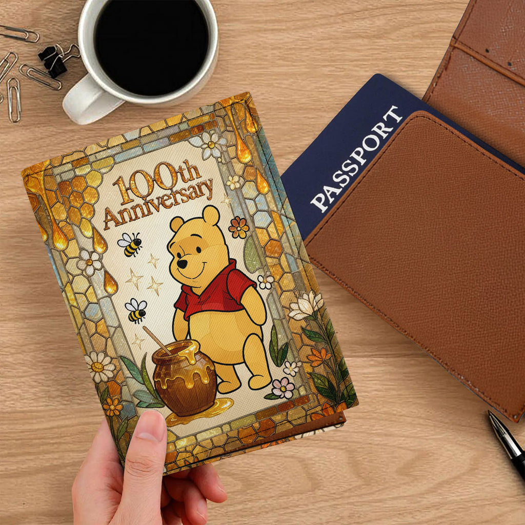 Winnie-the-Pooh Leather Passport Cover – HOATT18515