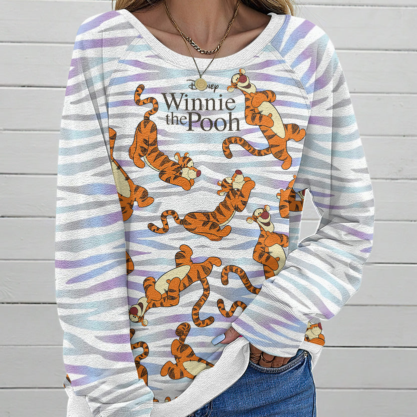 Winnie-the-Pooh x Tigger 100th Anniversary Round Neck Raglan Sleeve Sweatshirt – GNE7834